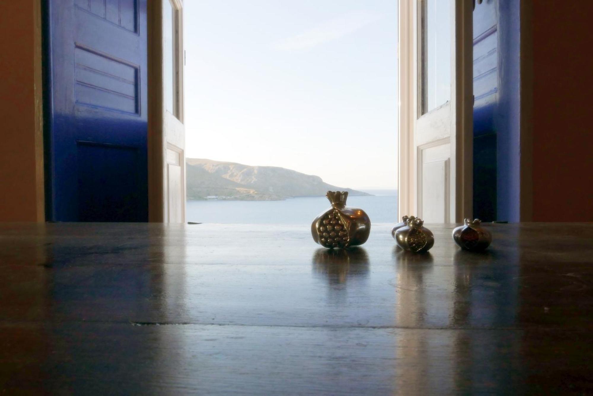 Elegeo Rockhouse Villa Agia Marina  Buitenkant foto